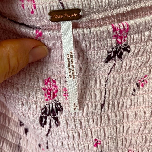 FREE PEOPLE “Lana” Off the Shoulder Tunic in Lilac Floral - Picture 6 of 10